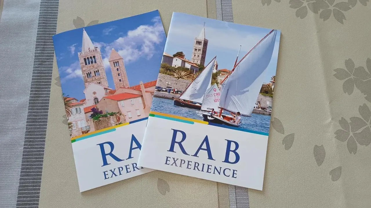 Dexi Rab Apartment Banjol