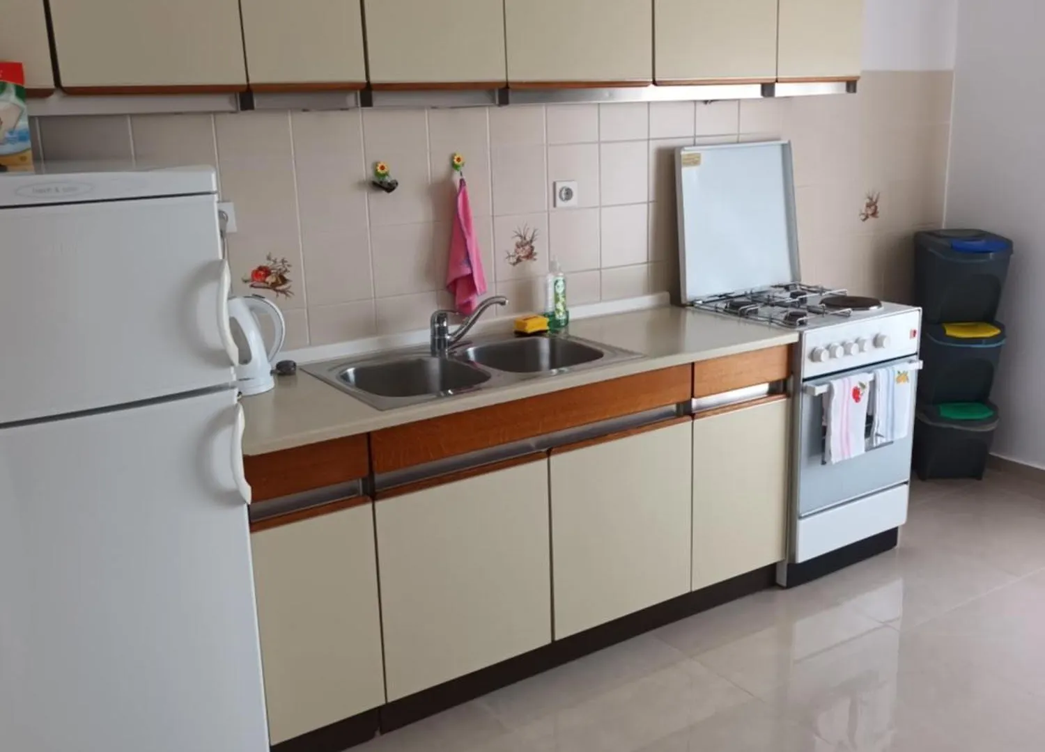 Dexi Rab Apartment Banjol