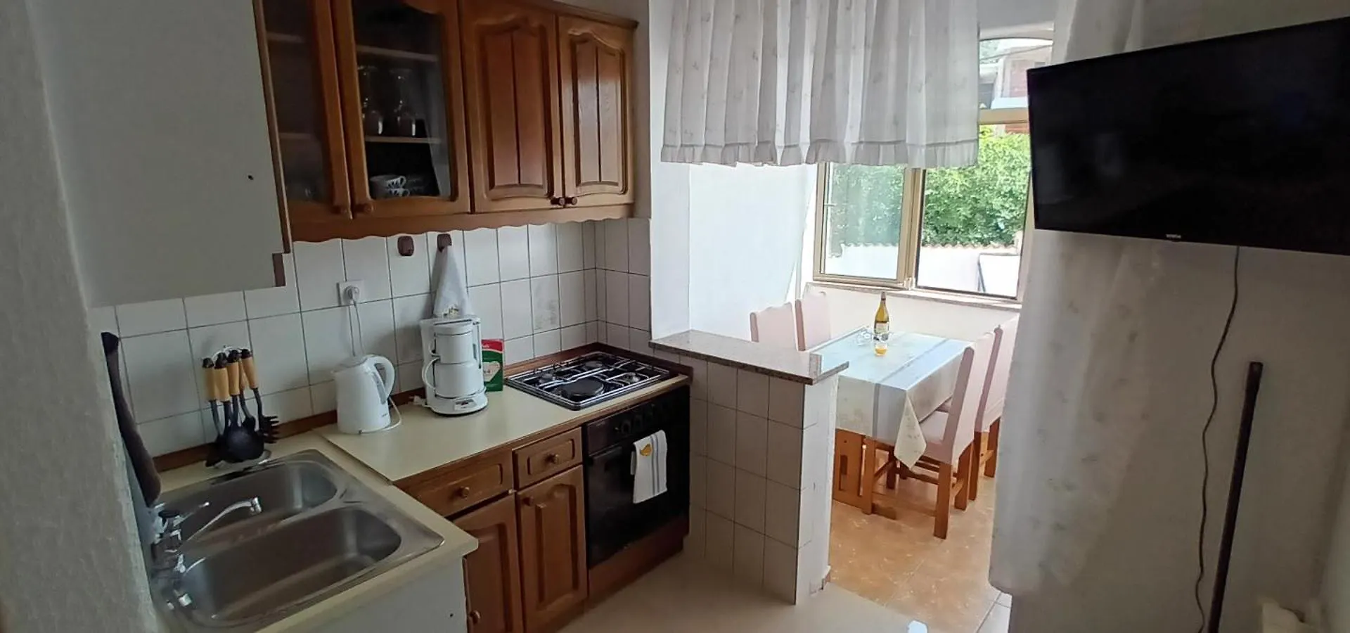 Dexi Rab Apartment Banjol