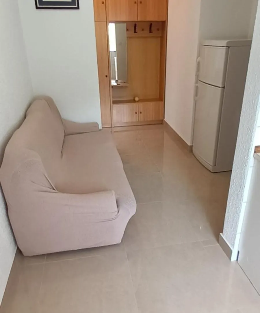 Dexi Rab Apartment Banjol